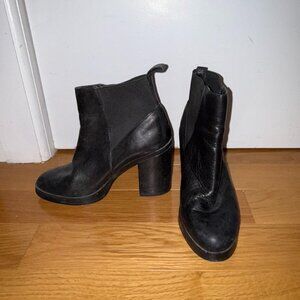 Steve Madden Platform Booties